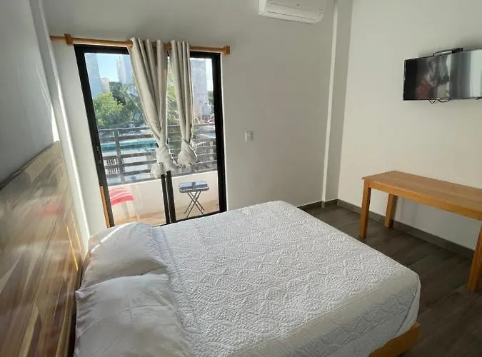 Apartahotel Suitesmb 3*