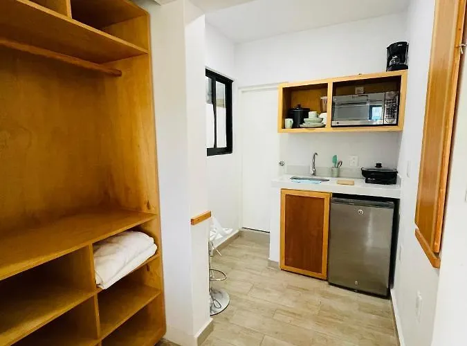 Aparthotel Suitesmb 3*