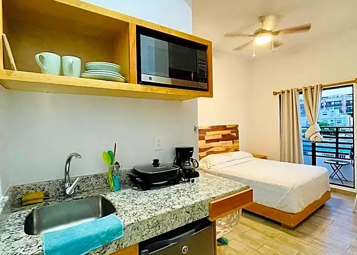 Aparthotel Suitesmb 3*